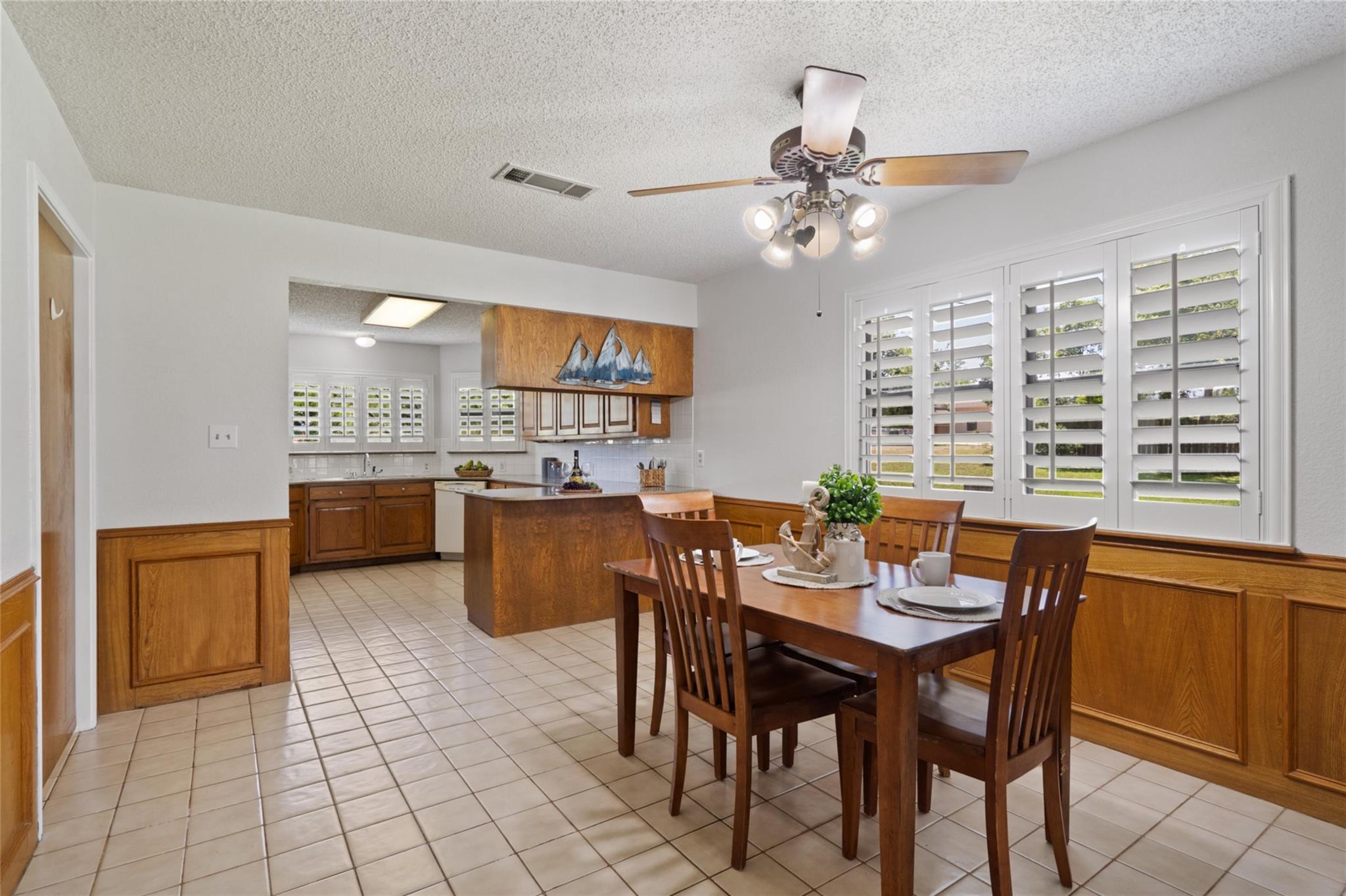 6448 River Oaks Drive Kingsland TX 78639