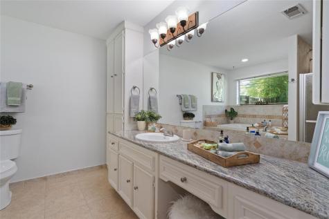 6448 River Oaks Drive Kingsland TX 78639