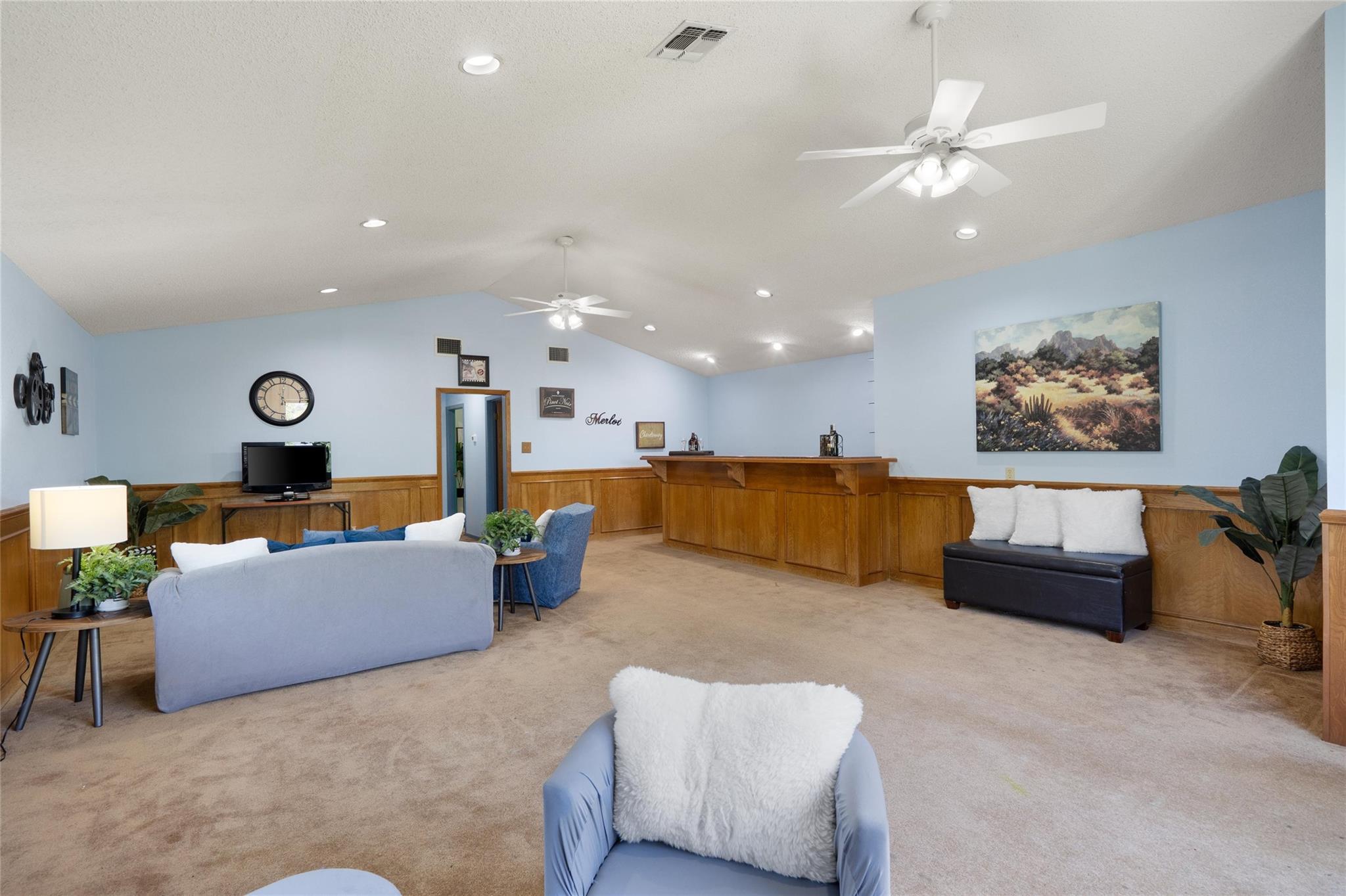6448 River Oaks Drive Kingsland TX 78639