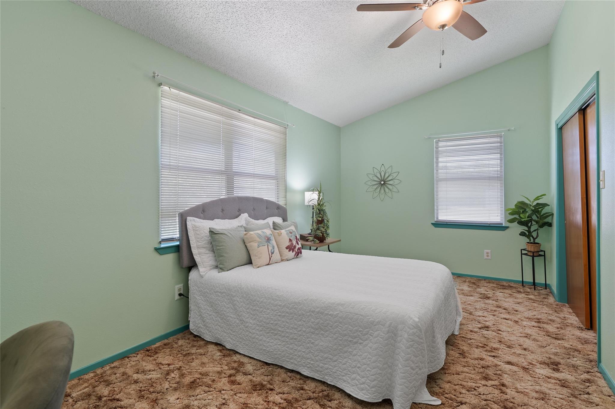 6448 River Oaks Drive Kingsland TX 78639