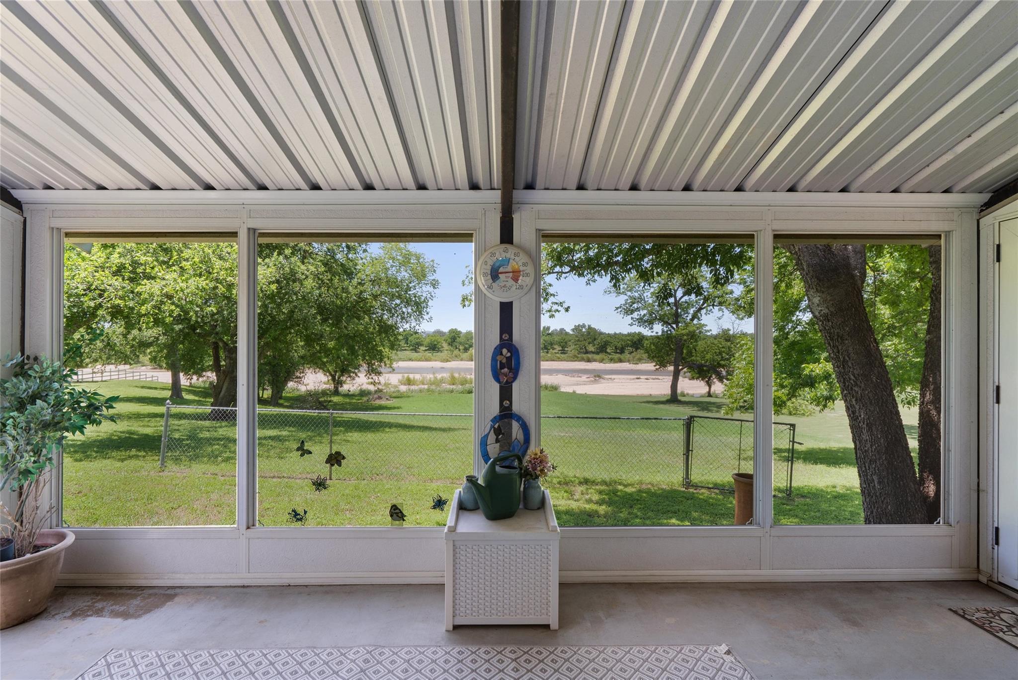 6448 River Oaks Drive Kingsland TX 78639