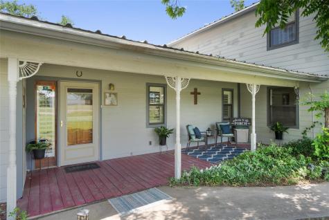 6448 River Oaks Drive Kingsland TX 78639