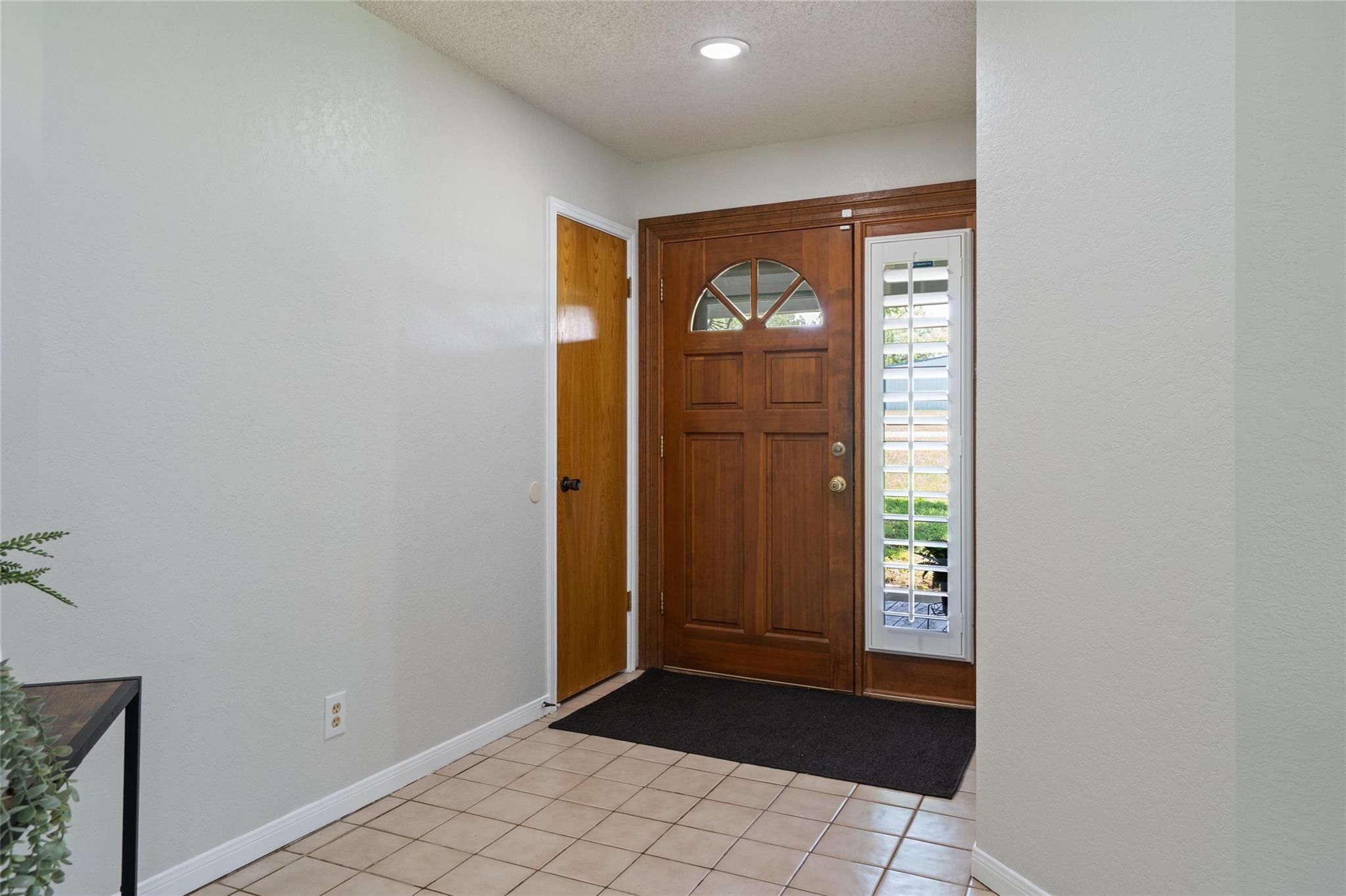 6448 River Oaks Drive Kingsland TX 78639