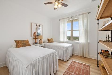 114 Crest View Drive Wimberley TX 78676