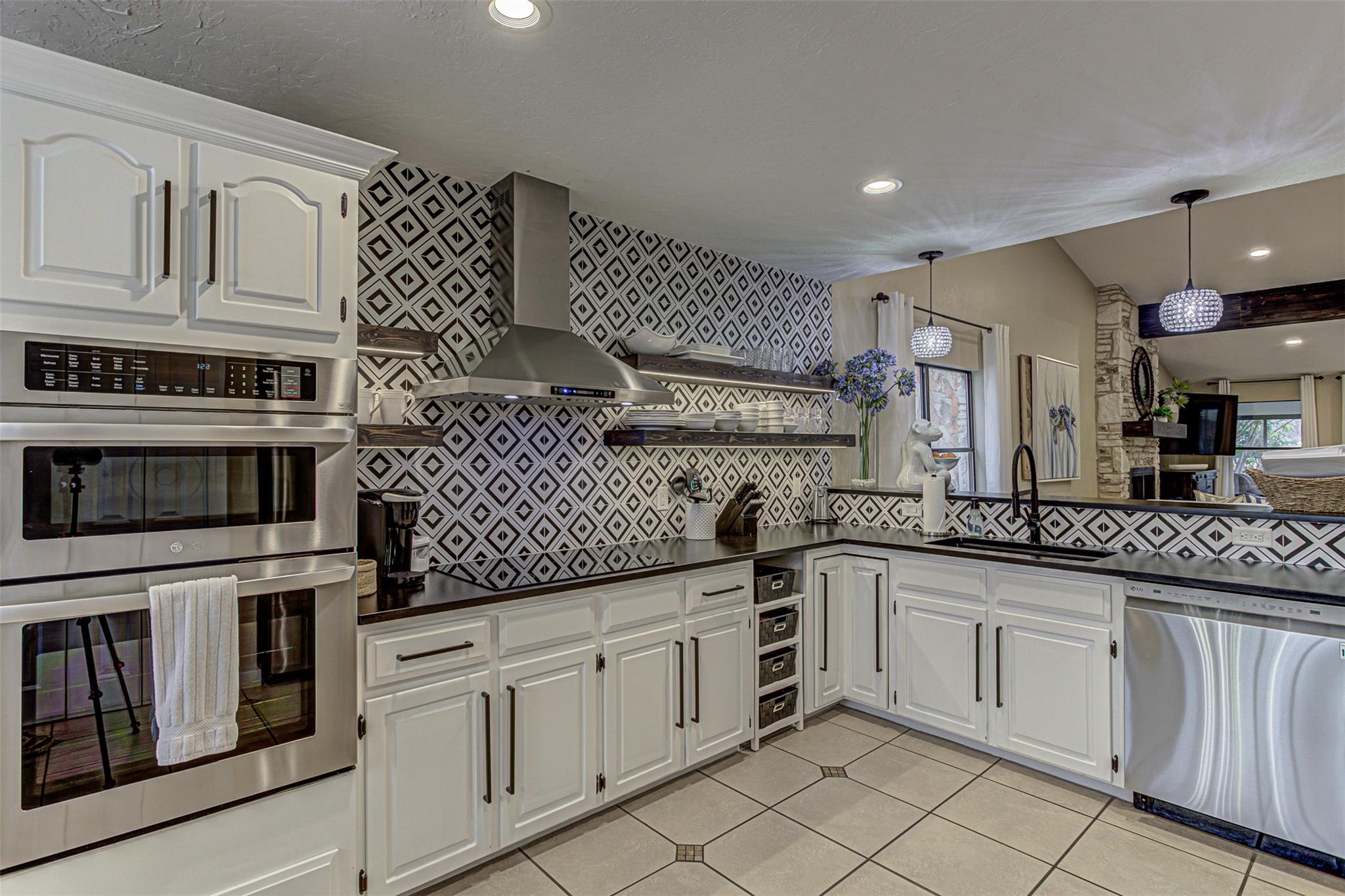 103 Oasis Street Horseshoe Bay TX 78657