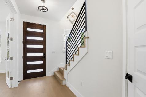 2301 E 10th Street Austin TX 78702