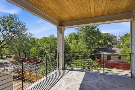 2301 E 10th Street Austin TX 78702