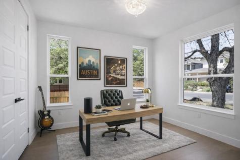 2301 E 10th Street Austin TX 78702