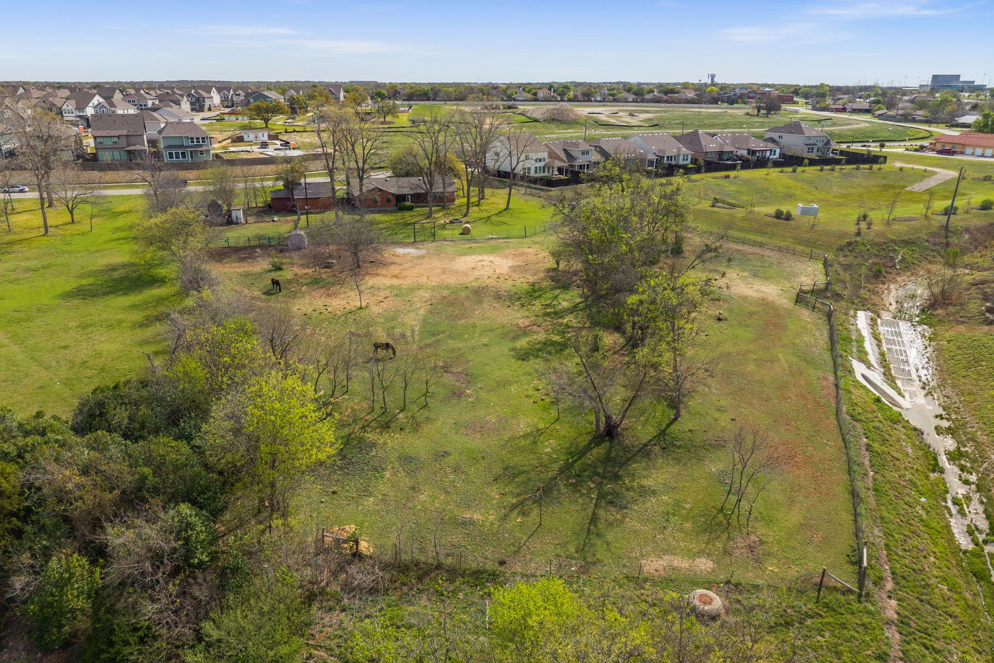 902 Ray Berglund Boulevard Round Rock TX 78664