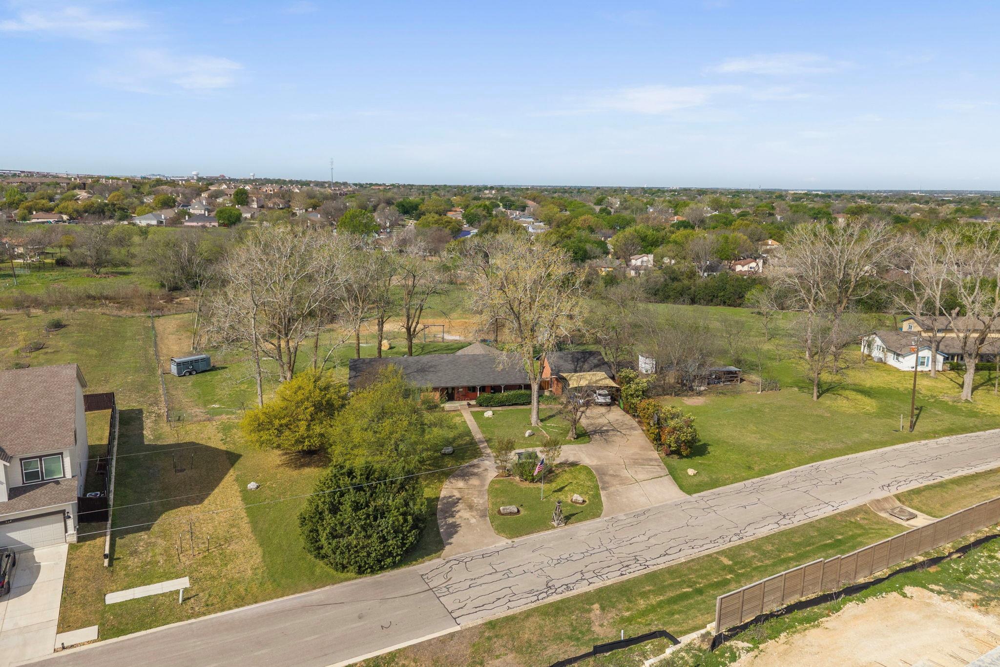 902 Ray Berglund Boulevard Round Rock TX 78664
