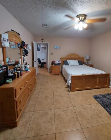 209 Green Pasture Hutto TX 78634