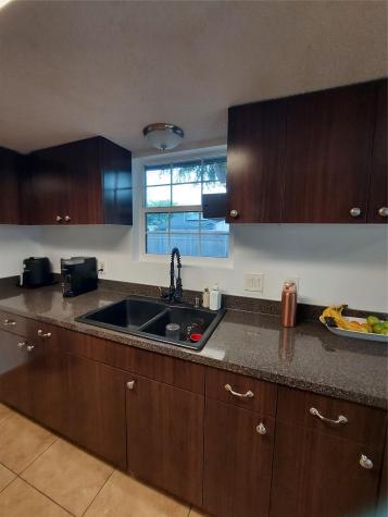 209 Green Pasture Hutto TX 78634