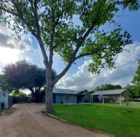 209 Green Pasture Hutto TX 78634