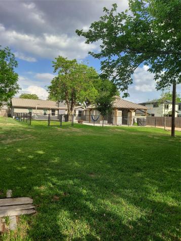 209 Green Pasture Hutto TX 78634