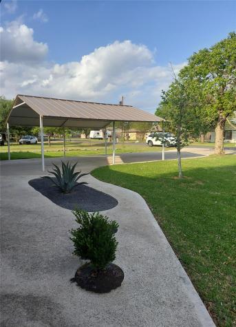 209 Green Pasture Hutto TX 78634
