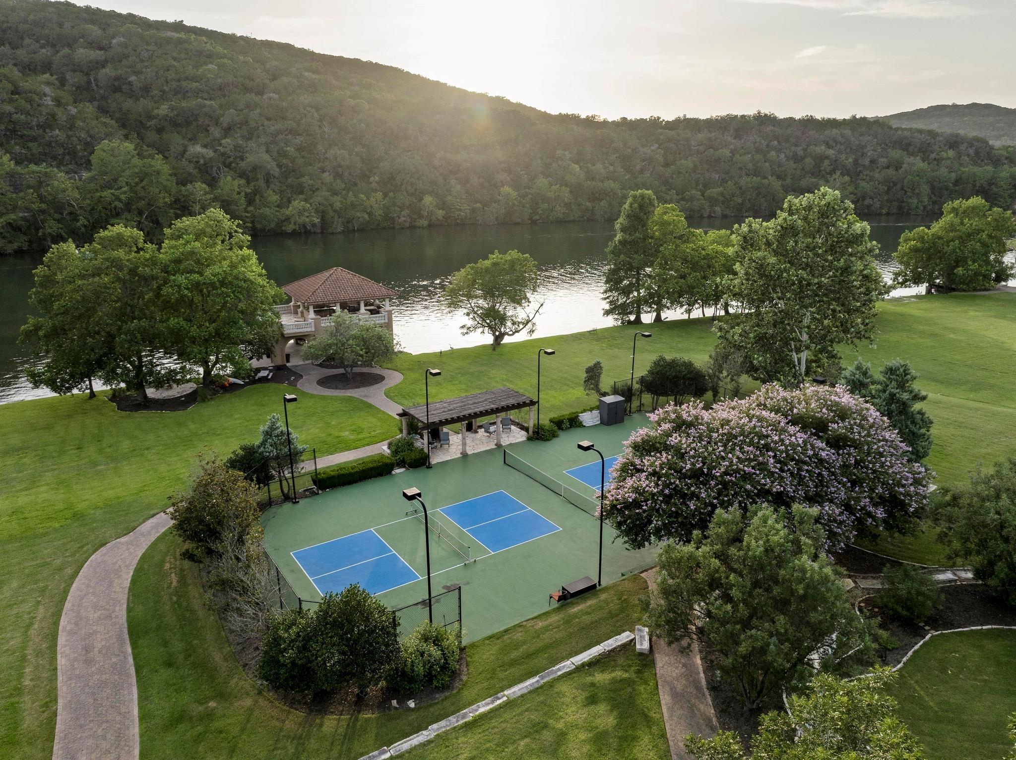 13322 Shore Vista Drive Austin TX 78732