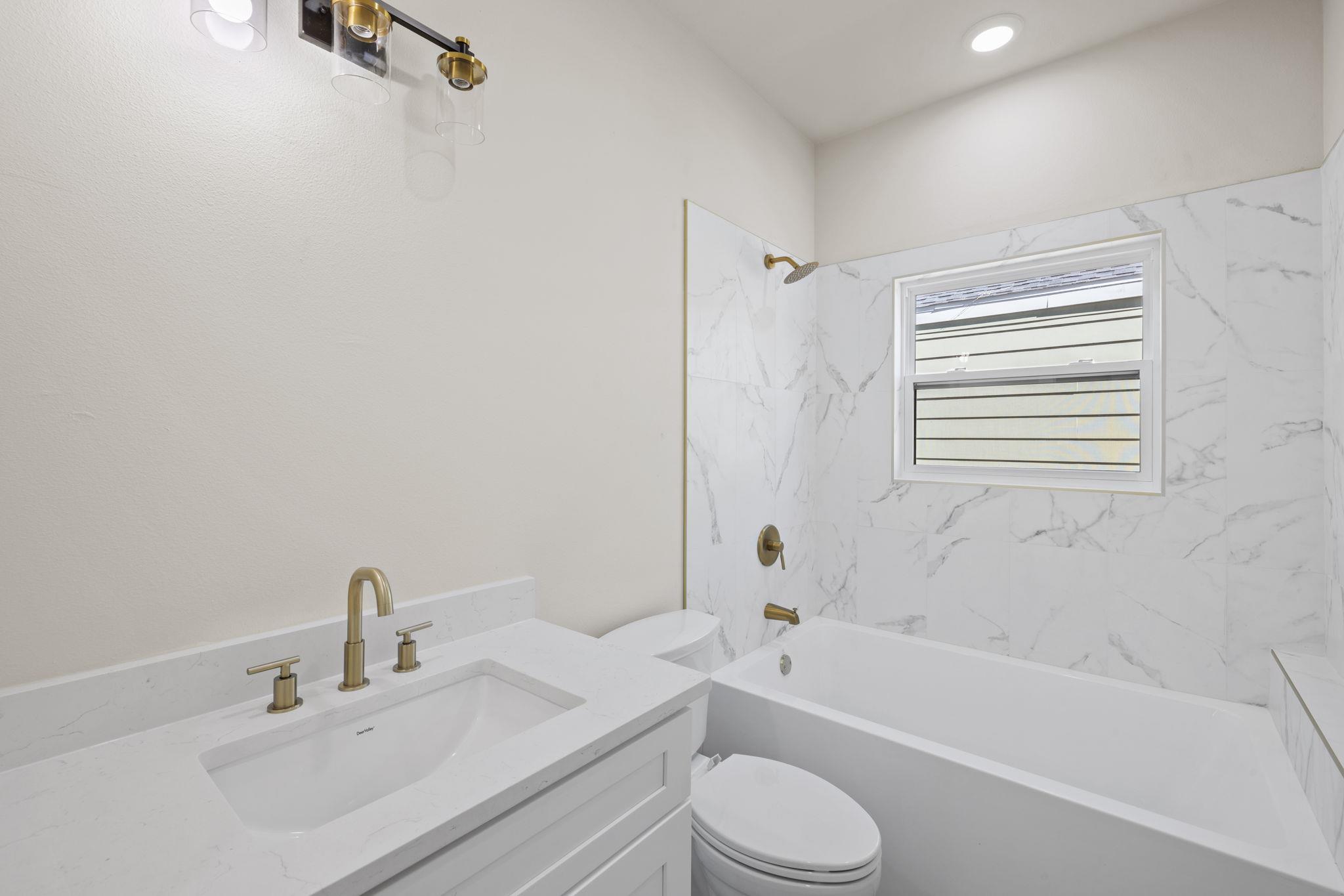 28 Wood Glen Drive Wimberley TX 78676