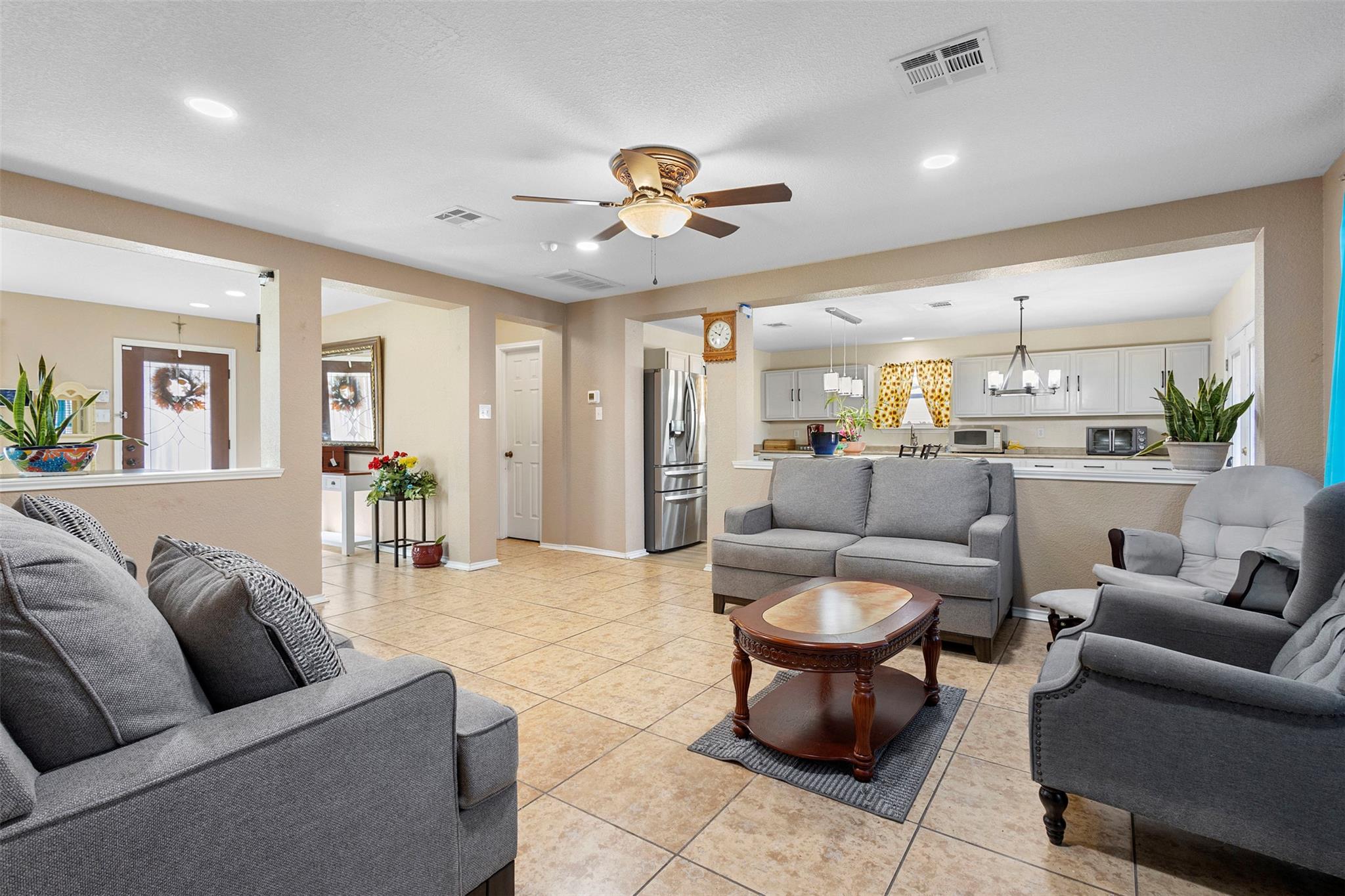 100 Lexington Road Kyle TX 78640