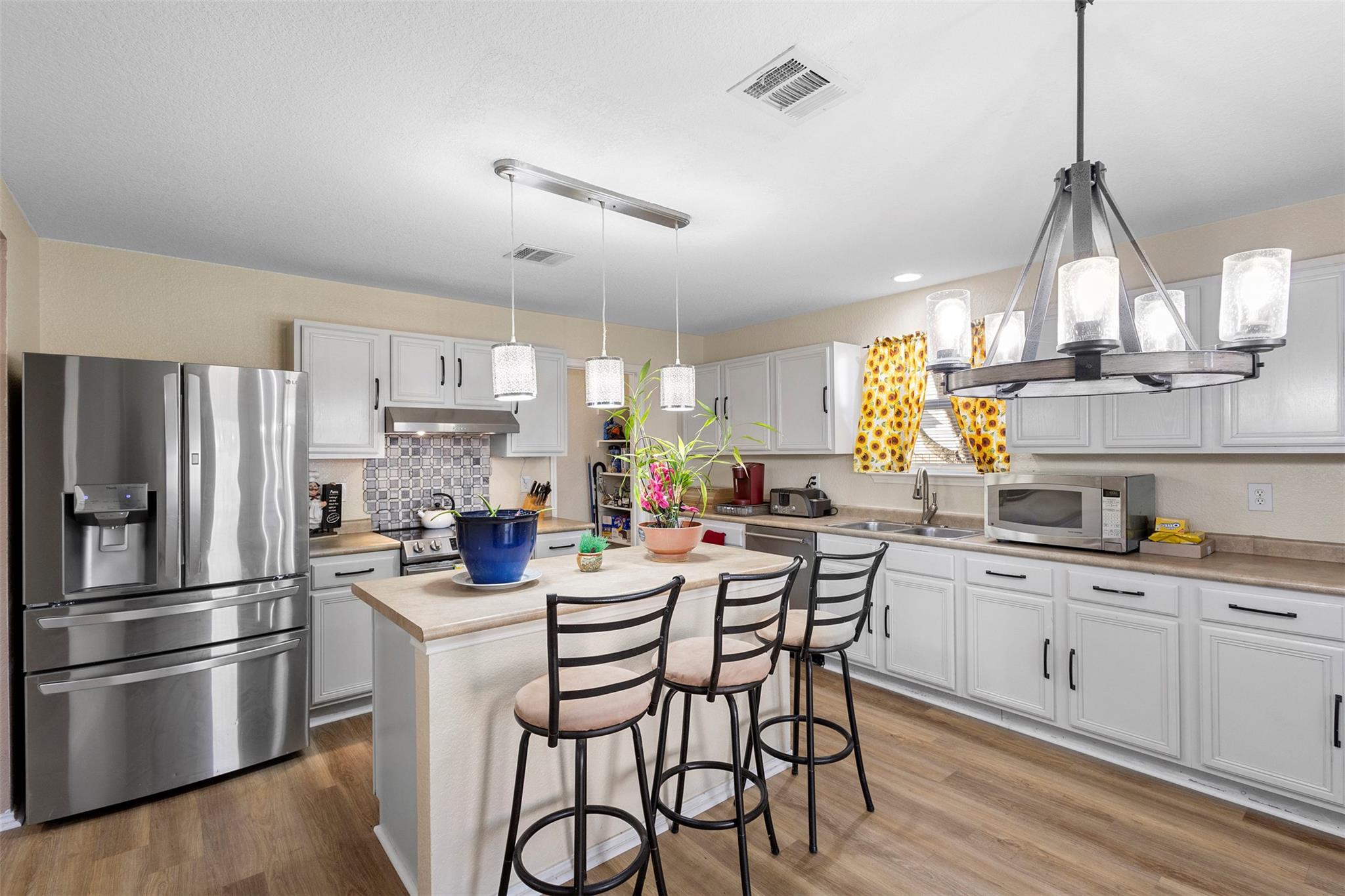 100 Lexington Road Kyle TX 78640