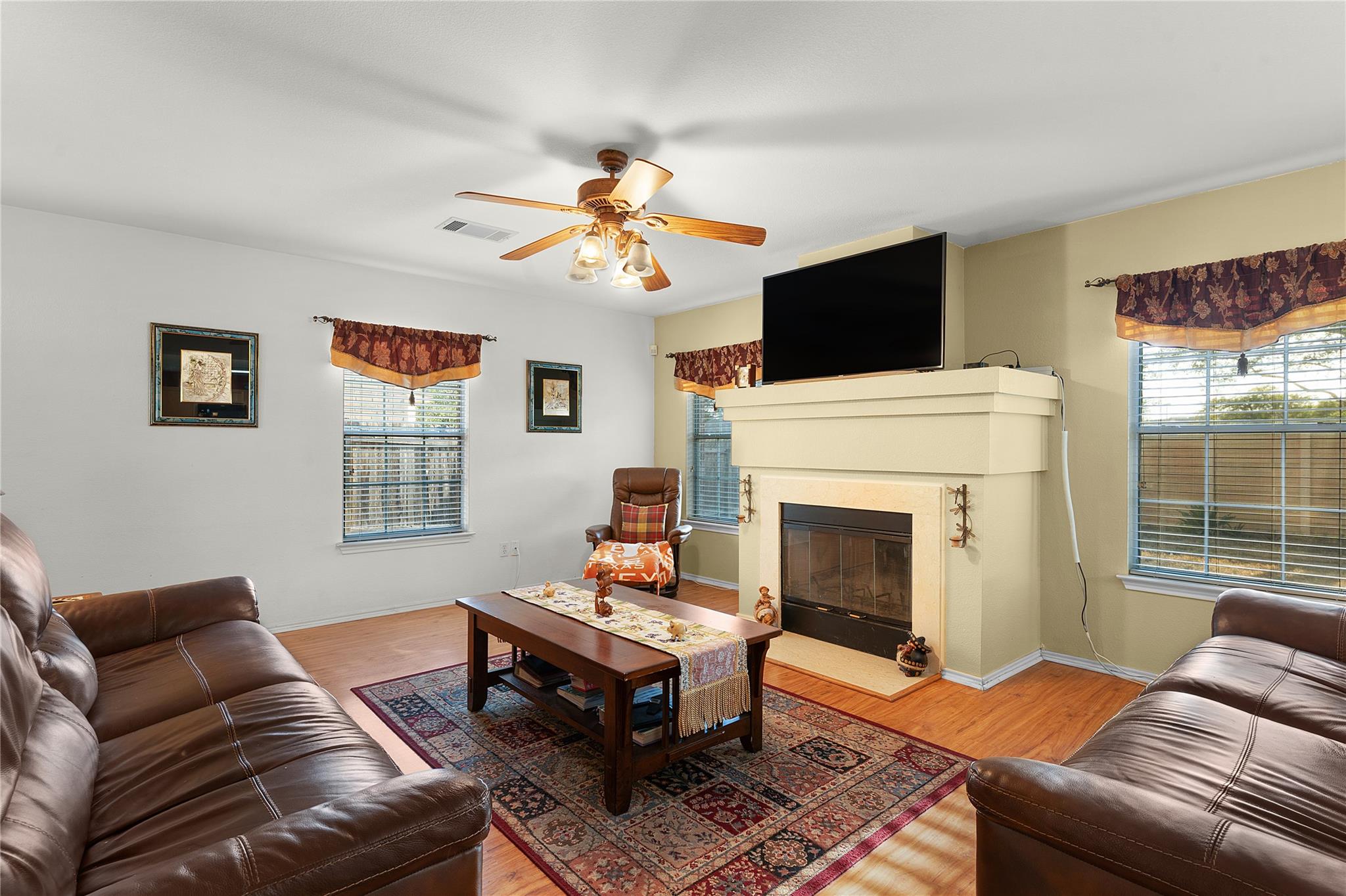 2305 Little Tree Bend Cedar Park TX 78613