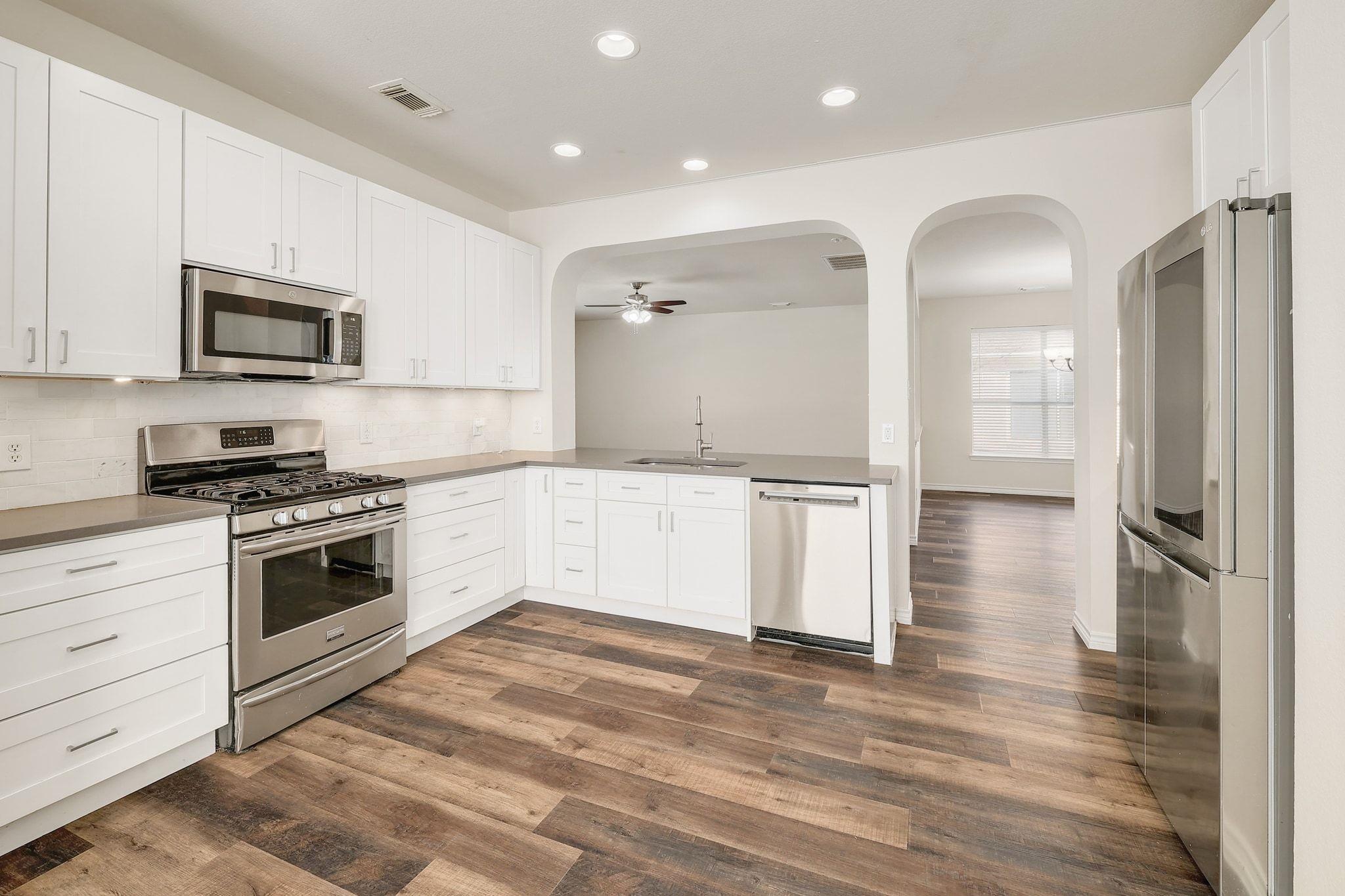 2307 Hayfield Square Pflugerville TX 78660