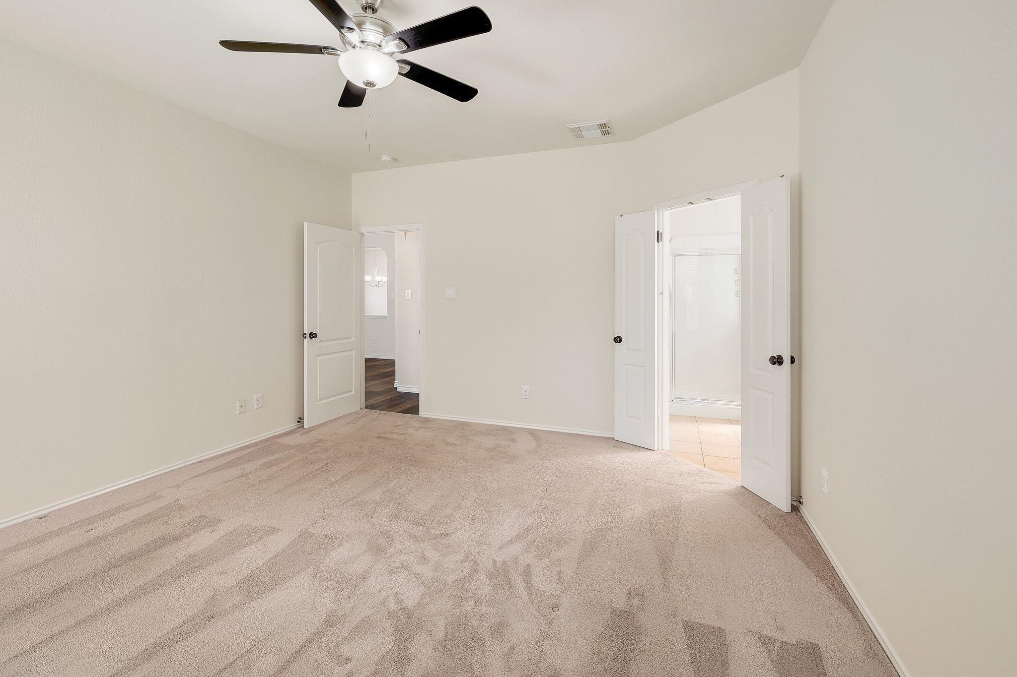 2307 Hayfield Square Pflugerville TX 78660