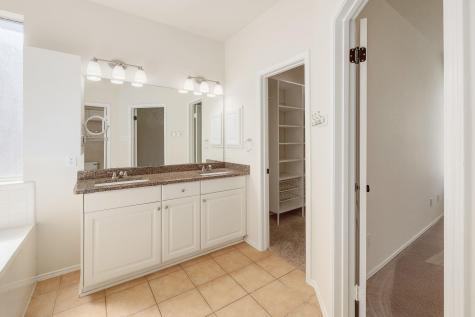 2307 Hayfield Square Pflugerville TX 78660