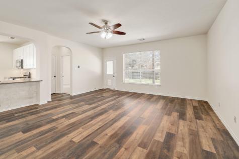 2307 Hayfield Square Pflugerville TX 78660