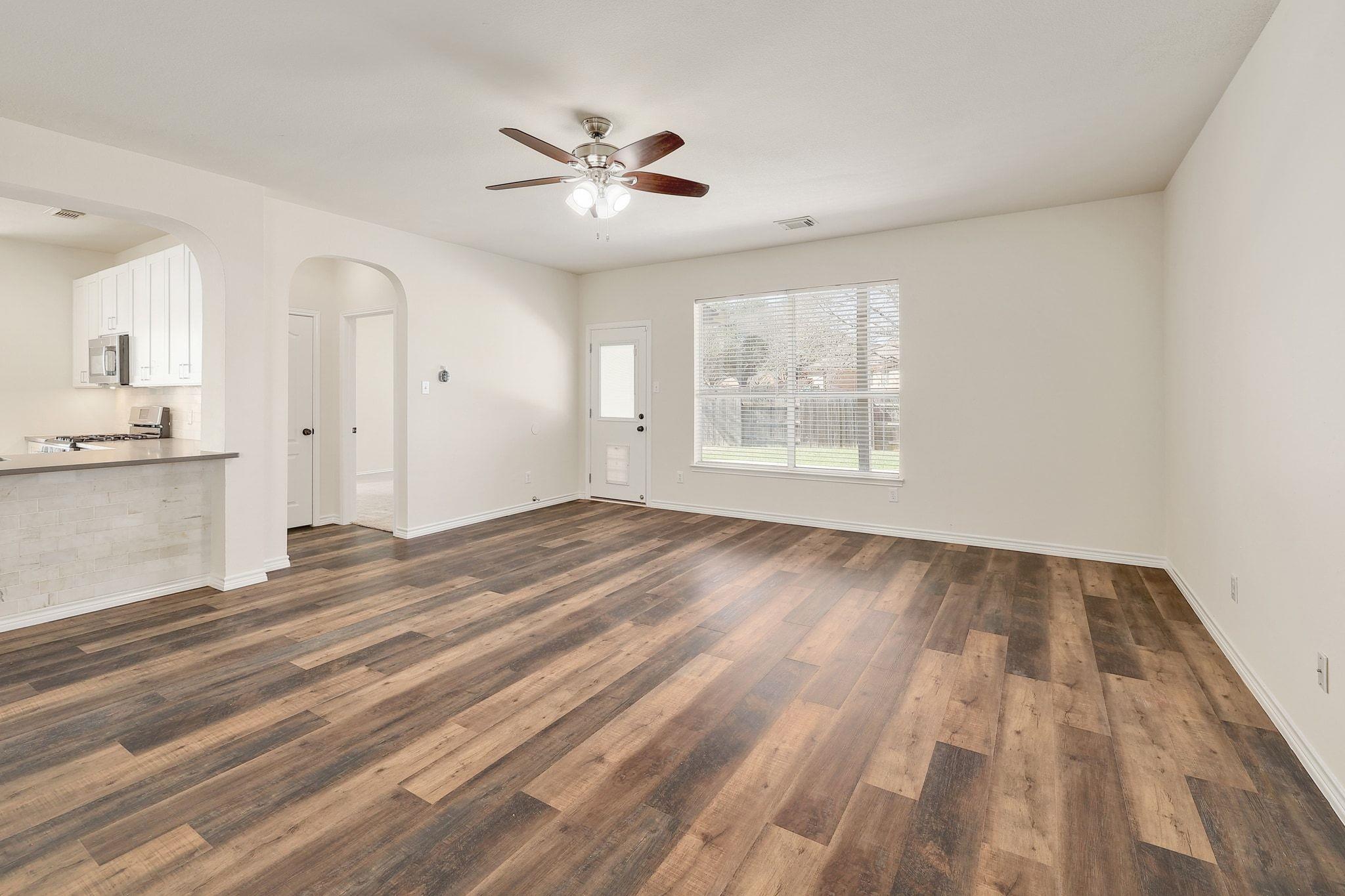 2307 Hayfield Square Pflugerville TX 78660