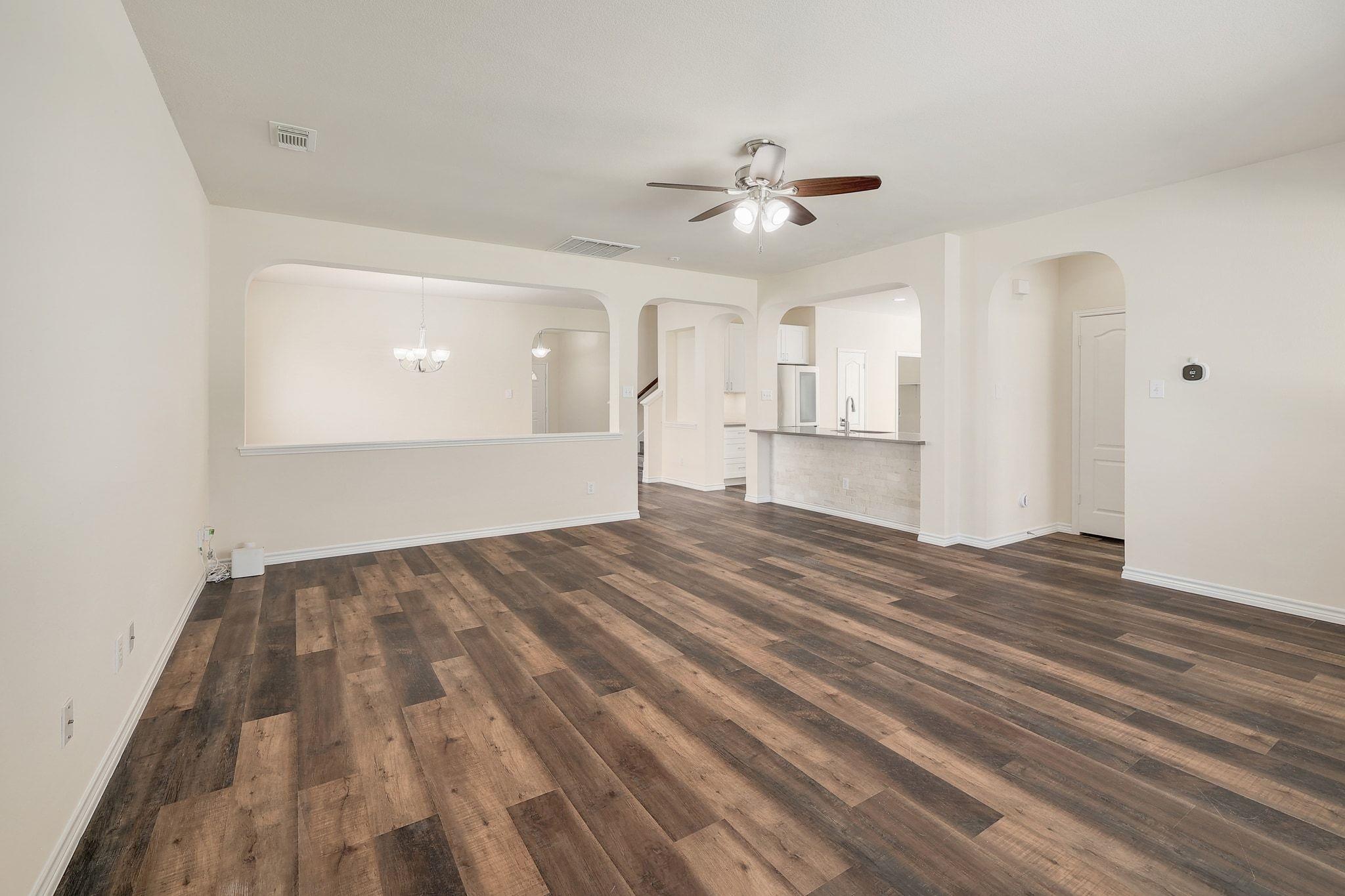 2307 Hayfield Square Pflugerville TX 78660