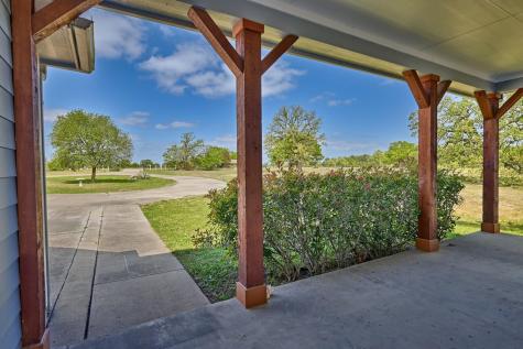 350 Owl Creek Road Giddings TX 78942