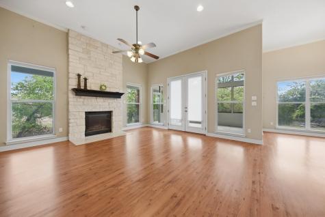 350 Owl Creek Road Giddings TX 78942