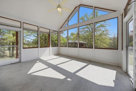 350 Owl Creek Road Giddings TX 78942