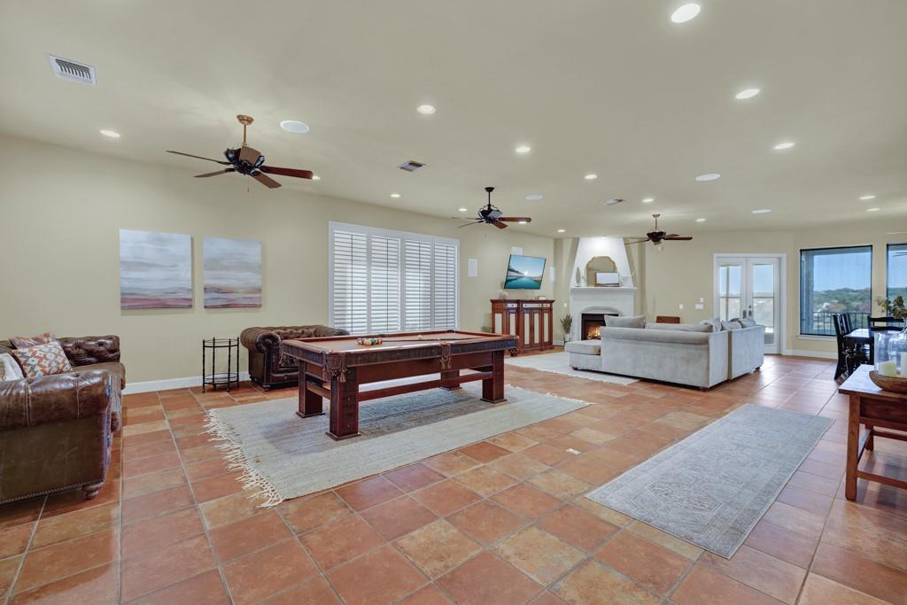 1745 Lakeside Drive W Canyon Lake TX 78133