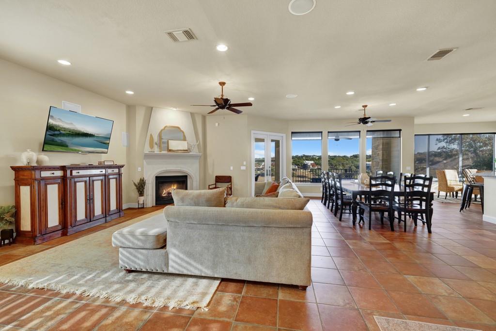 1745 Lakeside Drive W Canyon Lake TX 78133