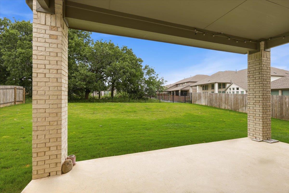 117 Peacevine Lane Liberty Hill TX 78642