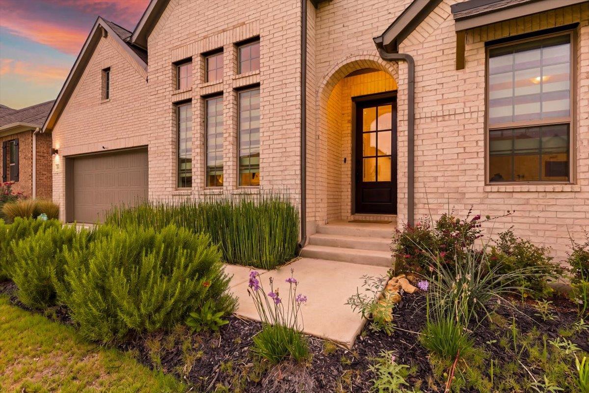 117 Peacevine Lane Liberty Hill TX 78642