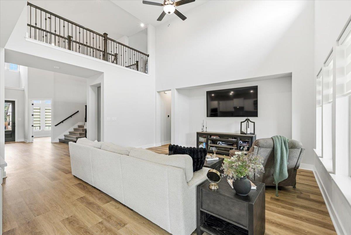 117 Peacevine Lane Liberty Hill TX 78642