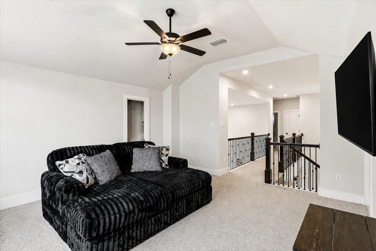 117 Peacevine Lane Liberty Hill TX 78642