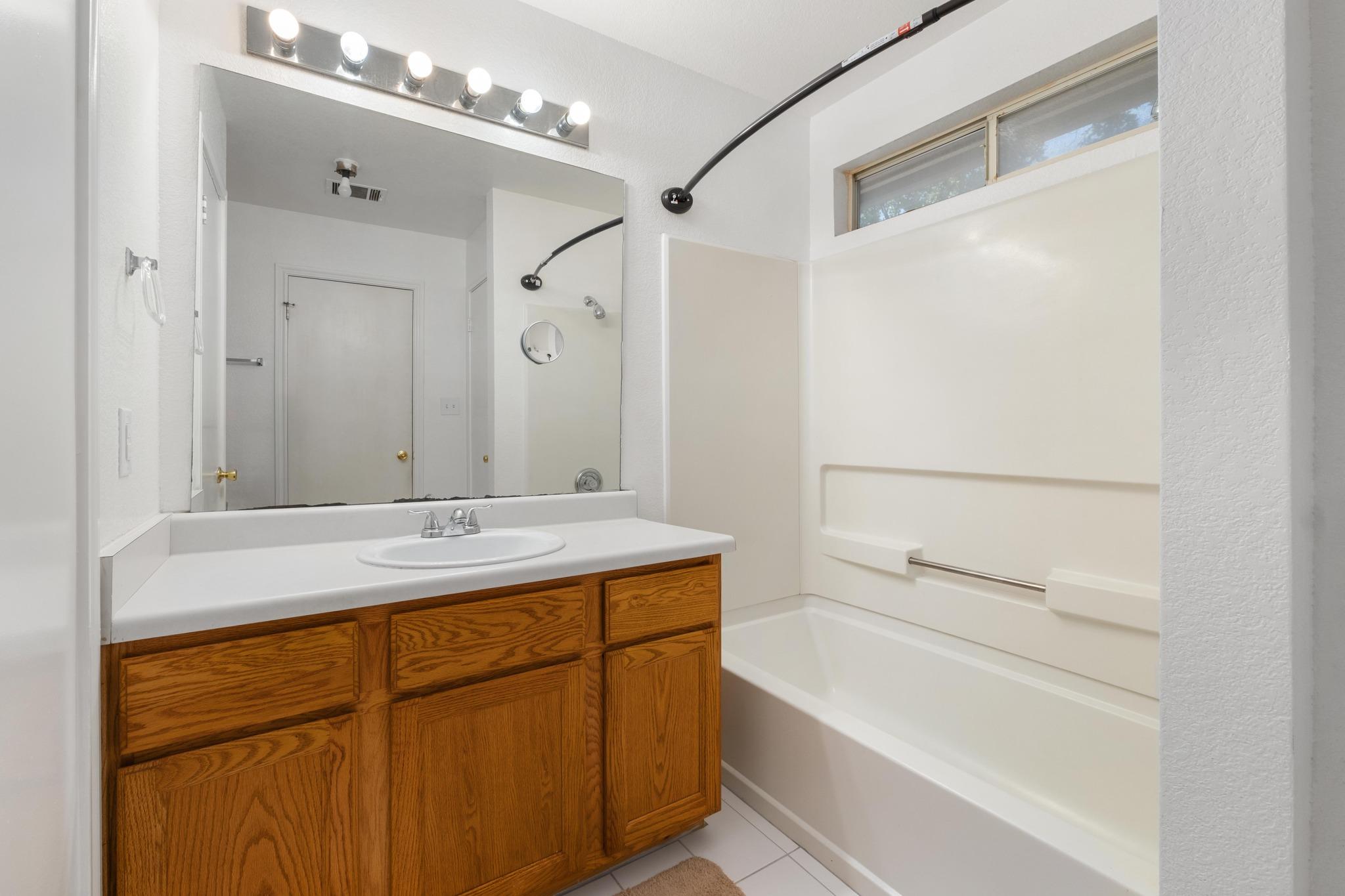 1184 Waller Street Austin TX 78702