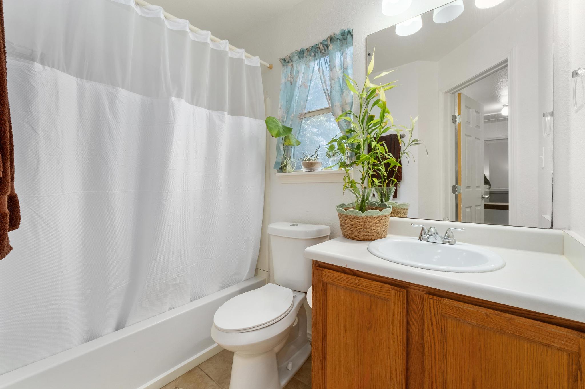 1184 Waller Street Austin TX 78702