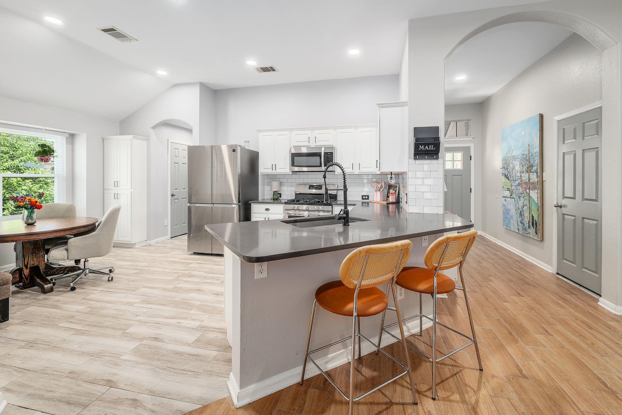 304 Pheasant Ridge Round Rock TX 78665