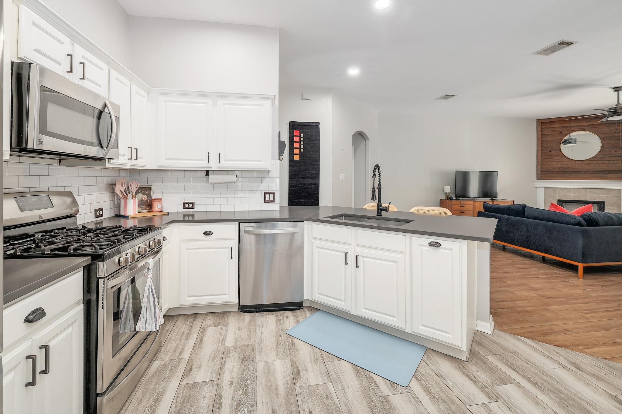 304 Pheasant Ridge Round Rock TX 78665