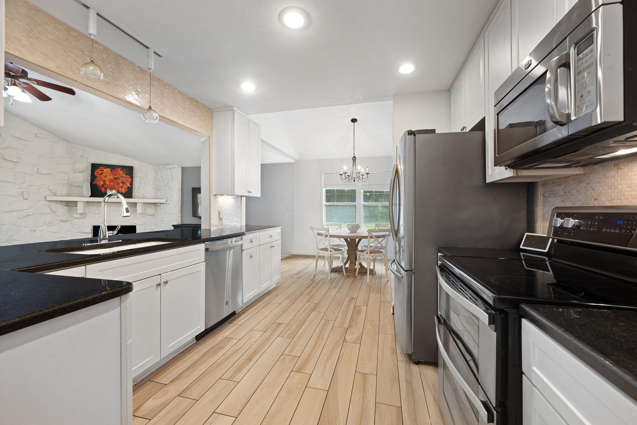 1211 Falcon Ledge Drive Austin TX 78746