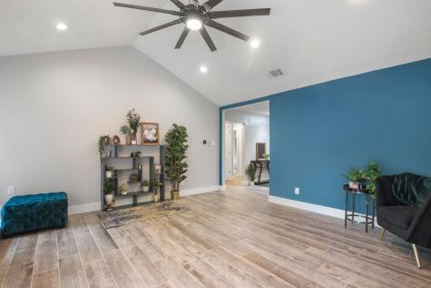 10129 Aspen Street Austin TX 78758
