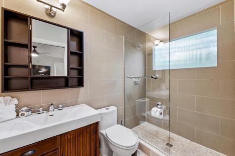 2110 De Verne Street Austin TX 78704