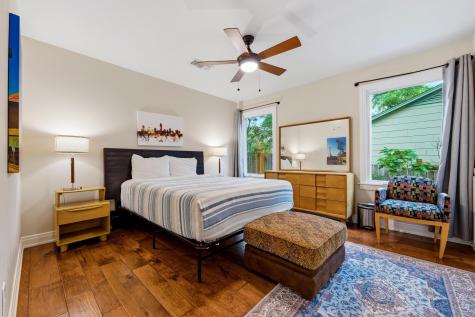 2110 De Verne Street Austin TX 78704
