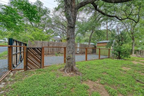 2110 De Verne Street Austin TX 78704