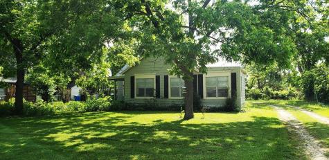 2105 North Drive Taylor TX 76574