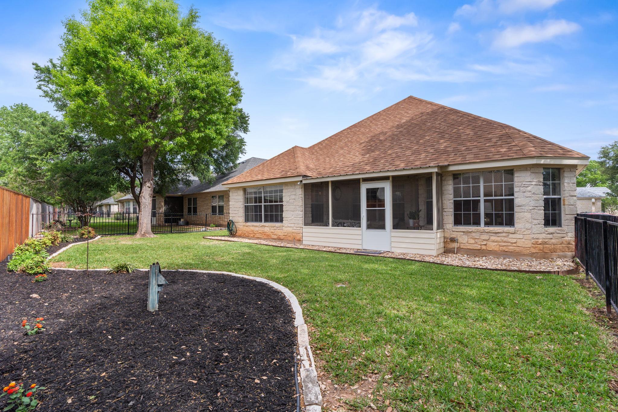 124 Village Drive Georgetown TX 78628